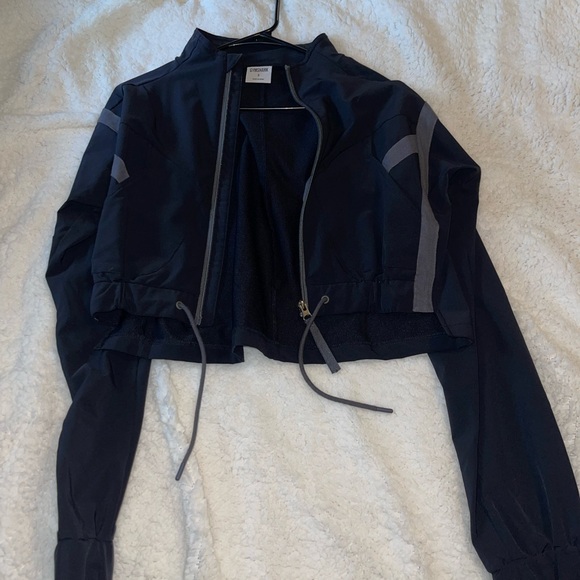 Gymshark jacket - Picture 2 of 5